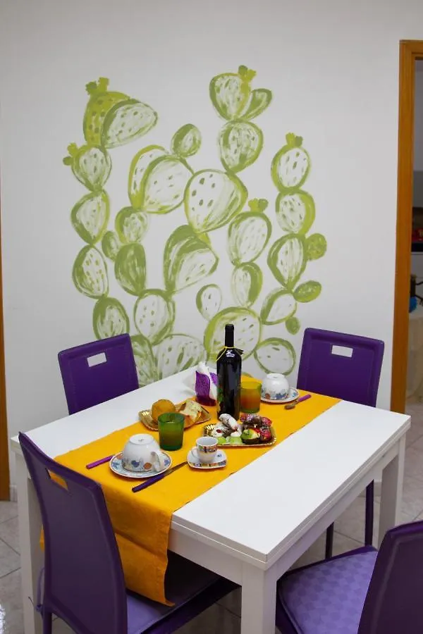 My House Holiday Apartment Палермо